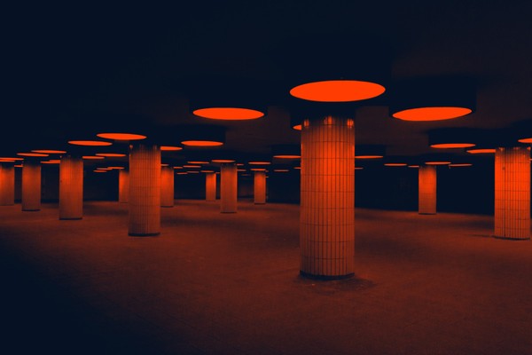 Columns in the Berlin underground